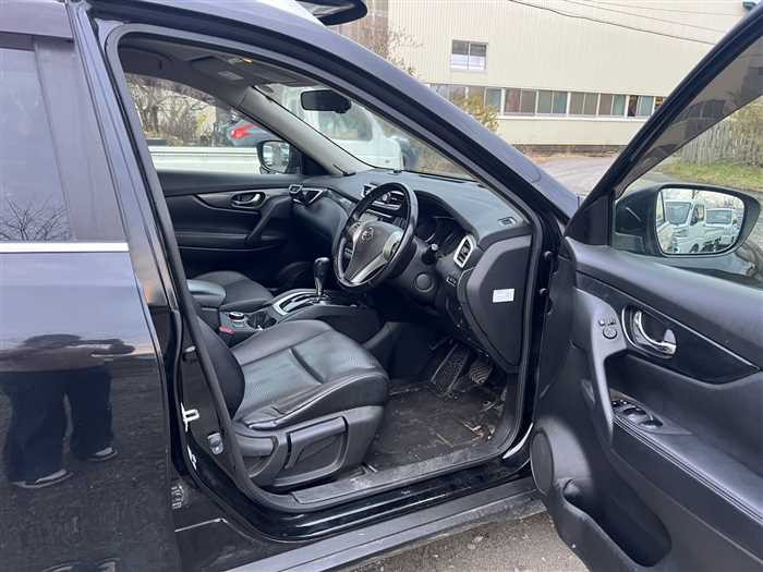 Nissan X-Trail 2.0 2015 (3)