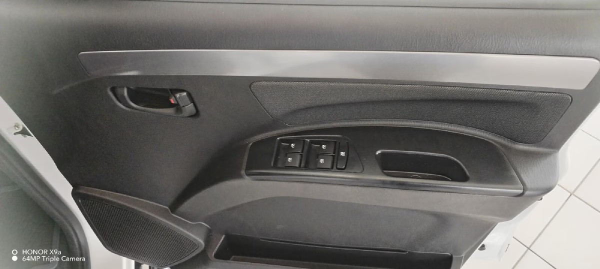 Mahindra Pik Up 2026 (10)