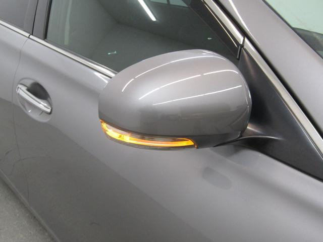 Toyota Mark X 2016 (4)