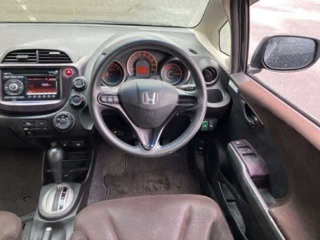 Honda Fit 2012 (5)