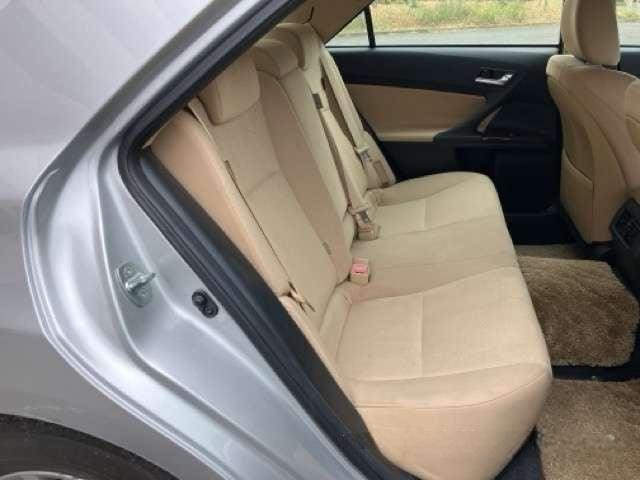 Toyota Mark X 2013 (10)