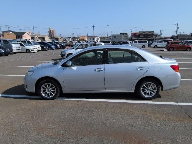 Toyota Allion 2009 (4)