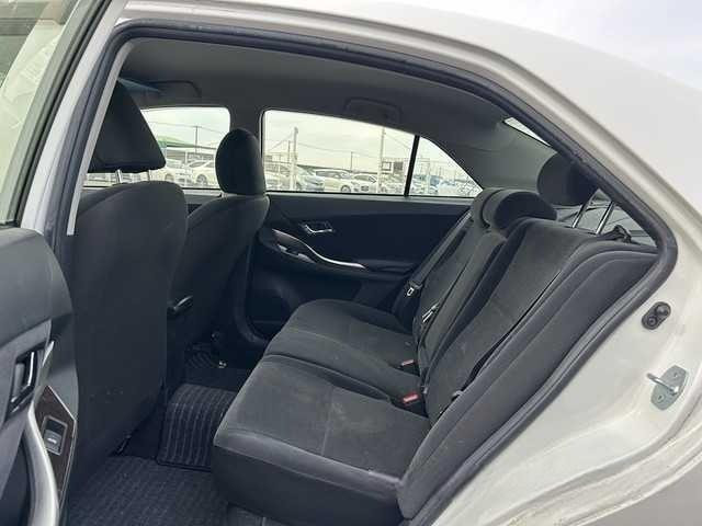 Toyota Allion 2020 (6)