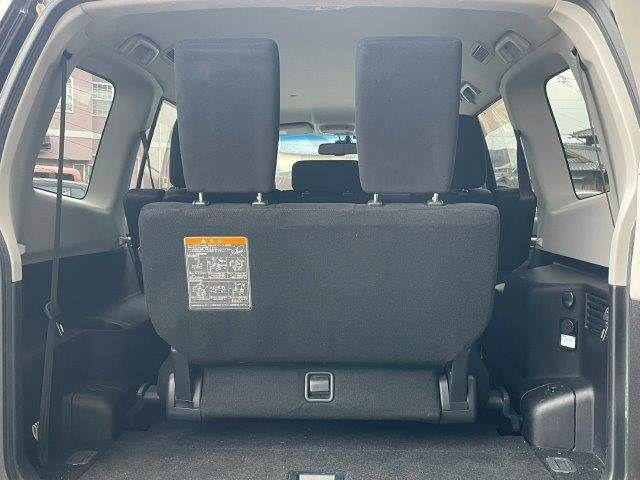 Mitsubishi Pajero 2011 (6)