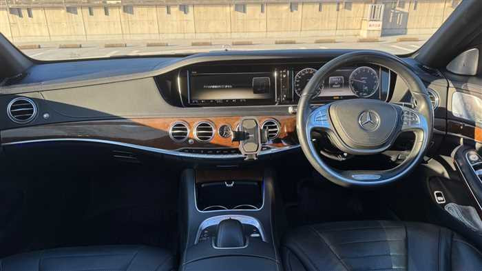 Mercedes-Benz S400 2014 (8)