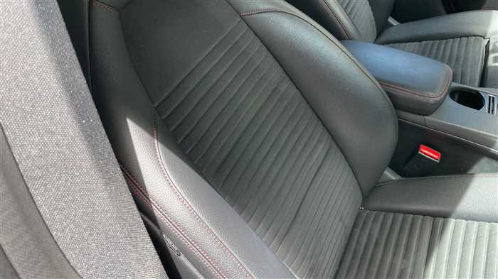 Mercedes-Benz CLA180 2015 (10)