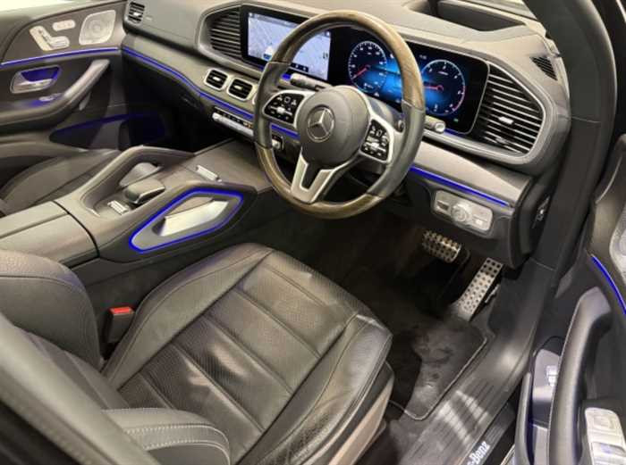 Mercedes-Benz G400 2021 (5)