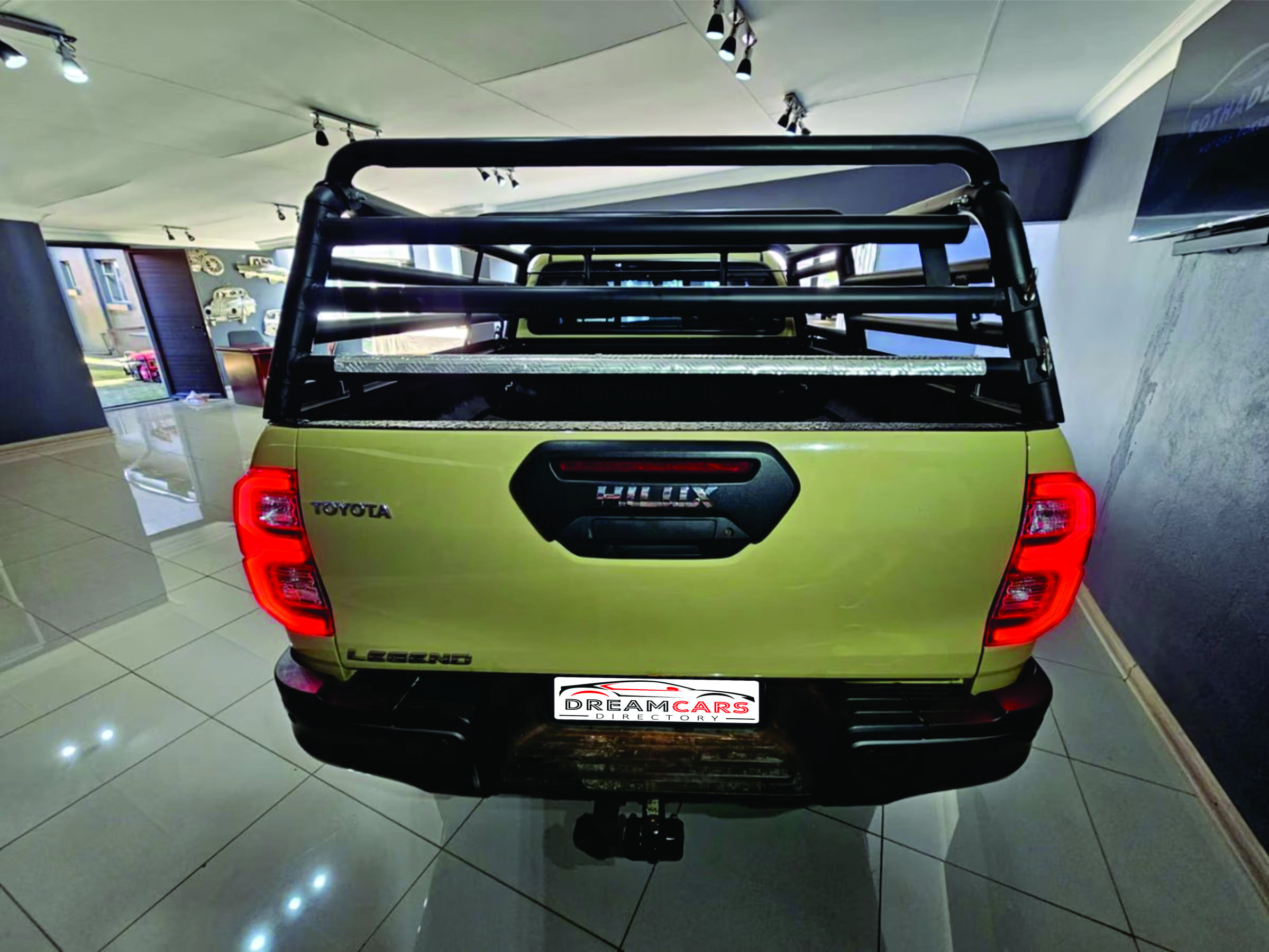 Toyota Hilux 2022 (4)