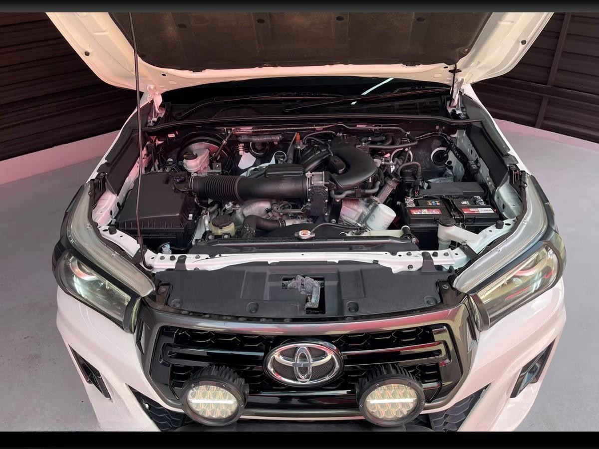 Toyota Hilux 2018 (4)