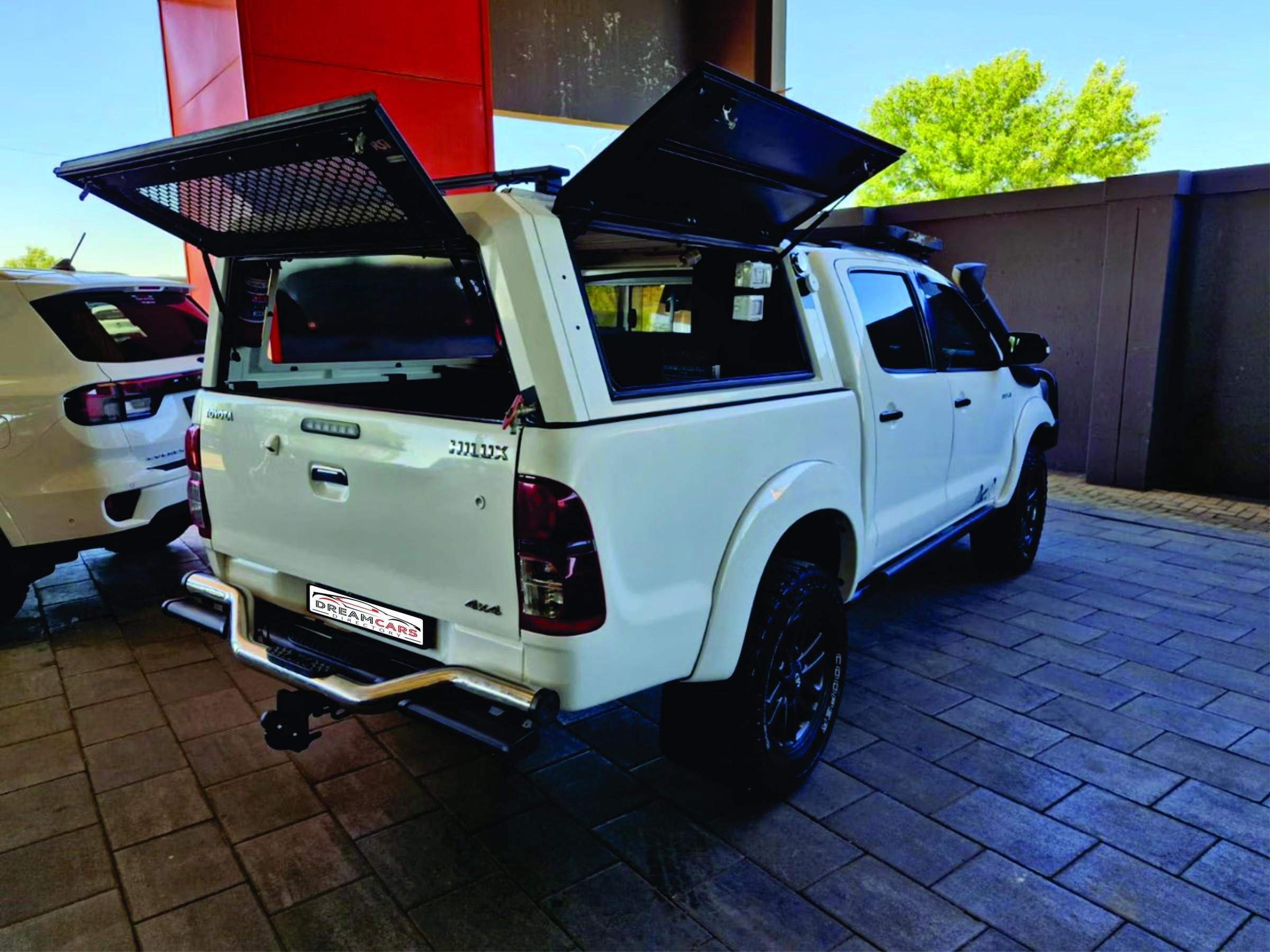 Toyota Hilux 2015 (3)